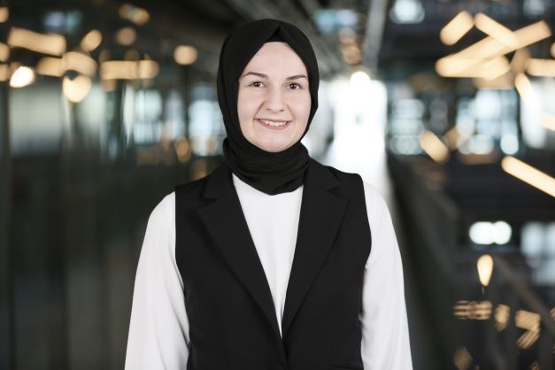  Fatma Kübra DURNA